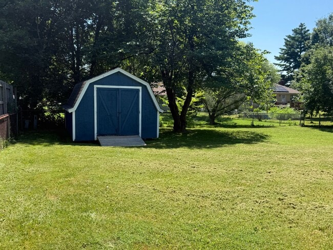 Building Photo - Remodeled 3 Bedroom 2 Bathroom home in Battlefield MO