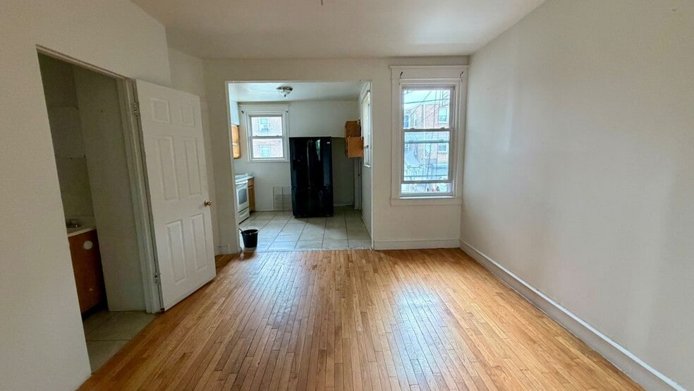 Building Photo - 745 Smylie Rd