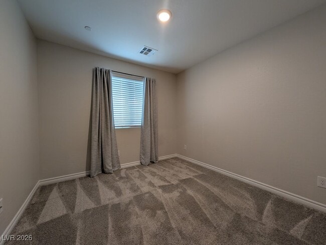 Building Photo - 6206 Foxes Dl St