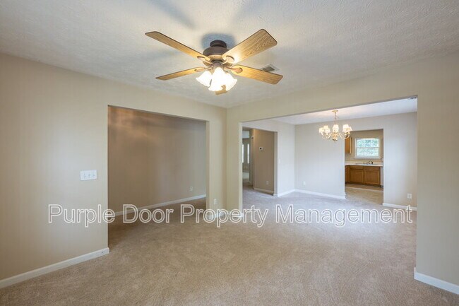 Building Photo - 304 Meadow Point