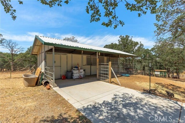 Building Photo - 13150 Montecito Rd