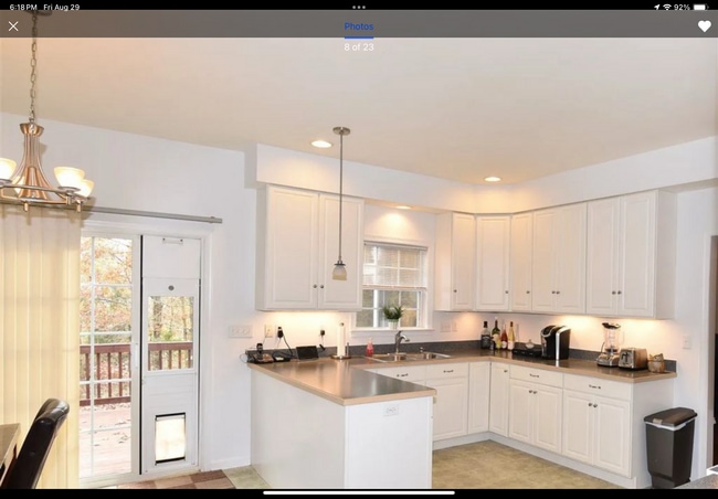Building Photo - 130 Cottonwood Dr