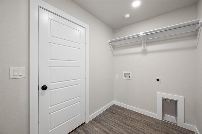 Building Photo - 8622 26th St