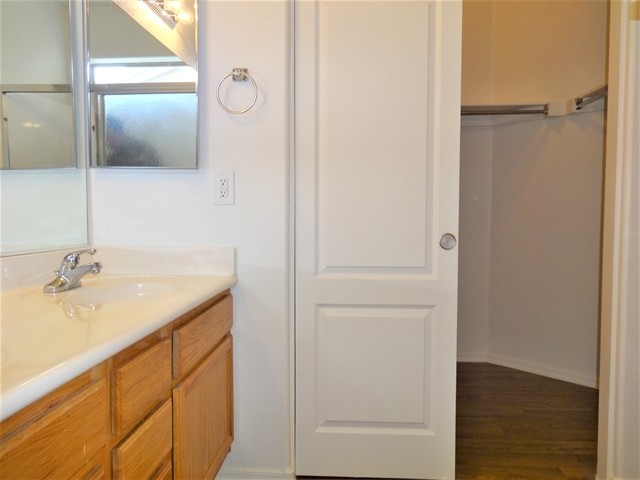 Building Photo - 6612 W Shaw Butte Dr