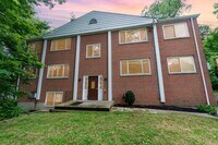 Building Photo - 3525 Linwood Ave