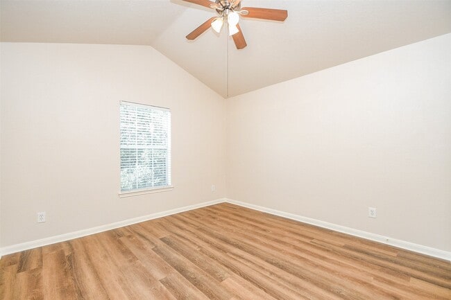 Building Photo - 13111 Rippling Creek Ln