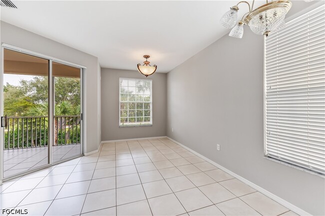 Building Photo - 11270 Jacana Ct
