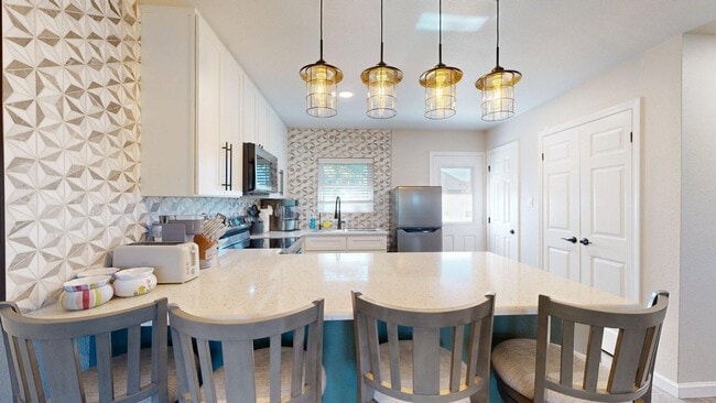 Building Photo - 200 Bucknell Ct