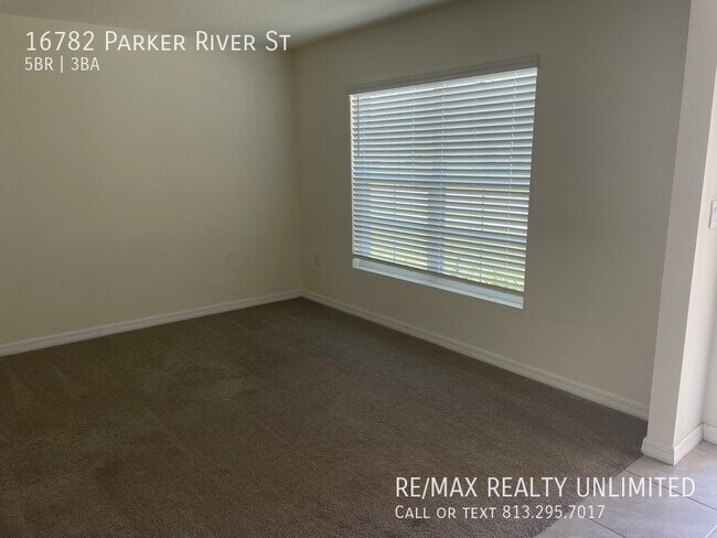 Building Photo - 16782 Parker River St