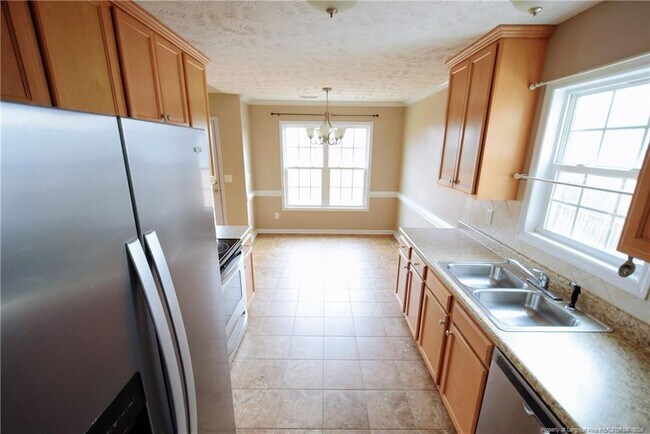 Building Photo - 1636 Kershaw Loop