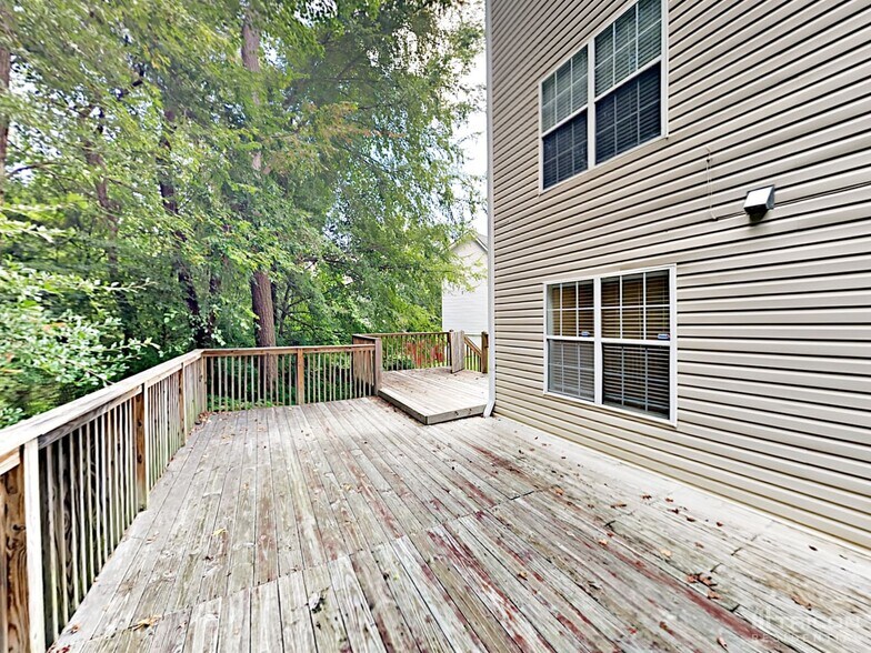 Building Photo - 831 Asbury Trail