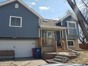 Building Photo - Beautiful Home For Rent on Cul-de-Sac with Huge Fenced Backyard