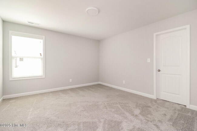 Building Photo - 308 McKenzie Pl