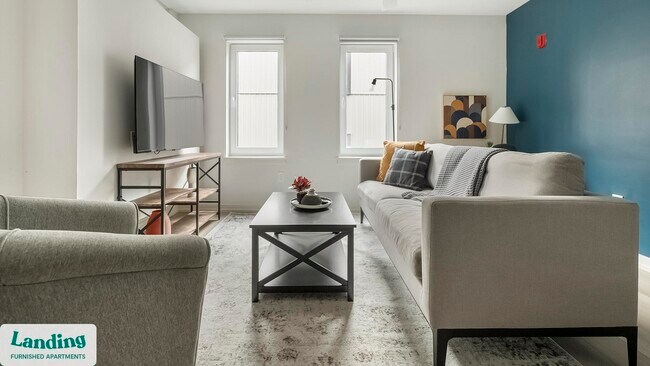 Building Photo - 2009 N Howard St