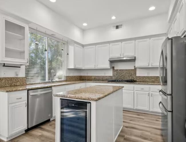 Building Photo - 23536 Summerglen Pl