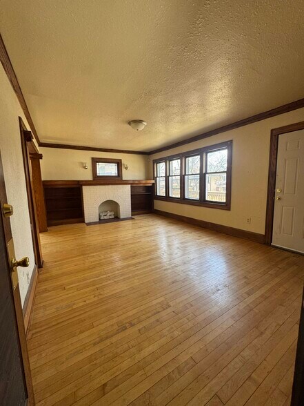 Building Photo - 2756 N 44th St