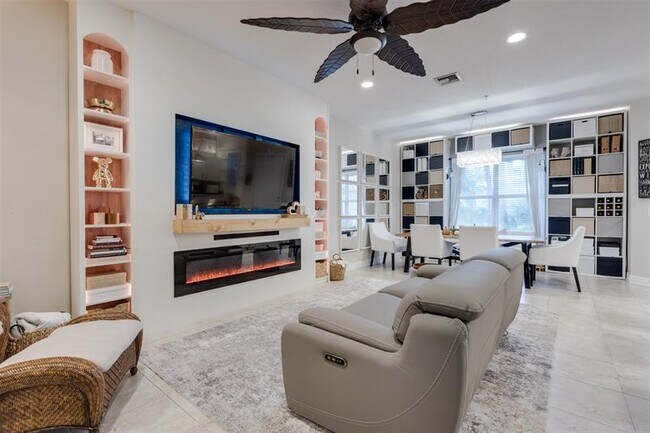 Building Photo - 12467 NW 17th Ct