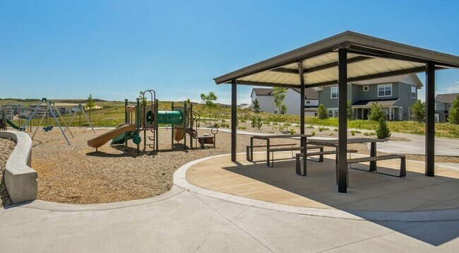 Building Photo - Contemporary 3Bed/2Bath House in Castle Rock