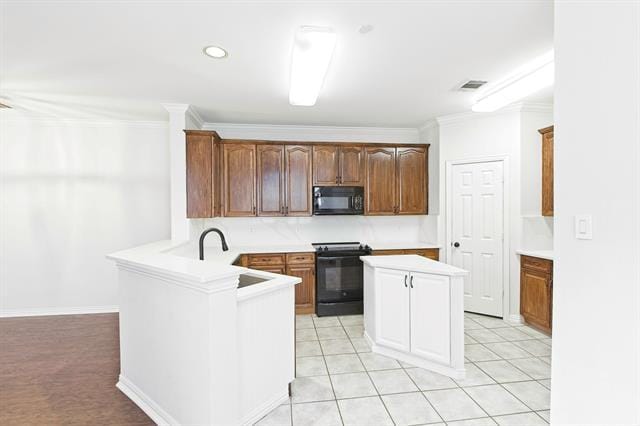 Building Photo - 17007 Vinland Dr