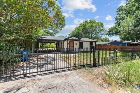 Building Photo - 842 E Laramie Ln