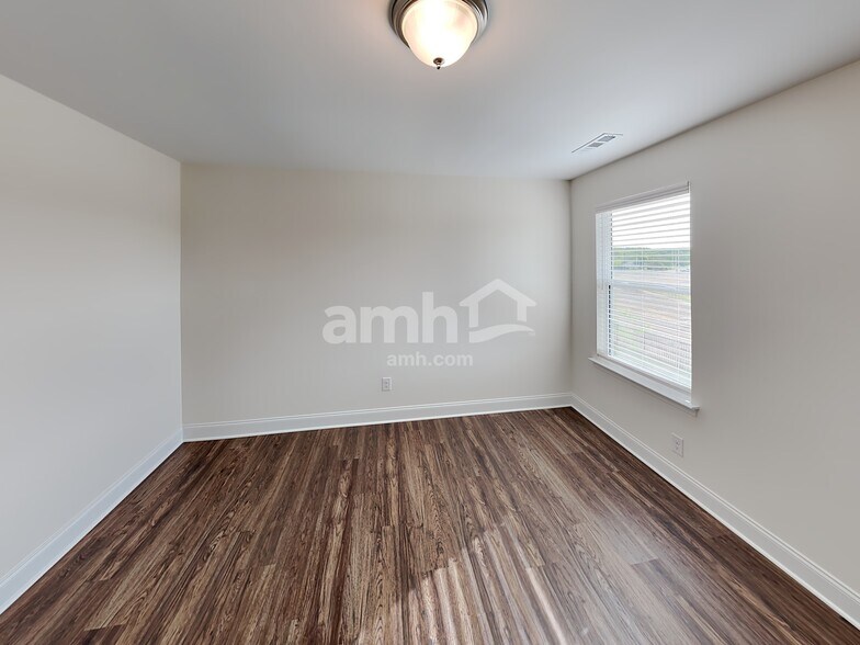 Building Photo - 4812 Chutney Dr