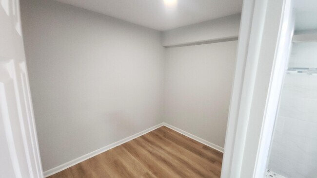 Building Photo - 171 Deer Creek Blvd