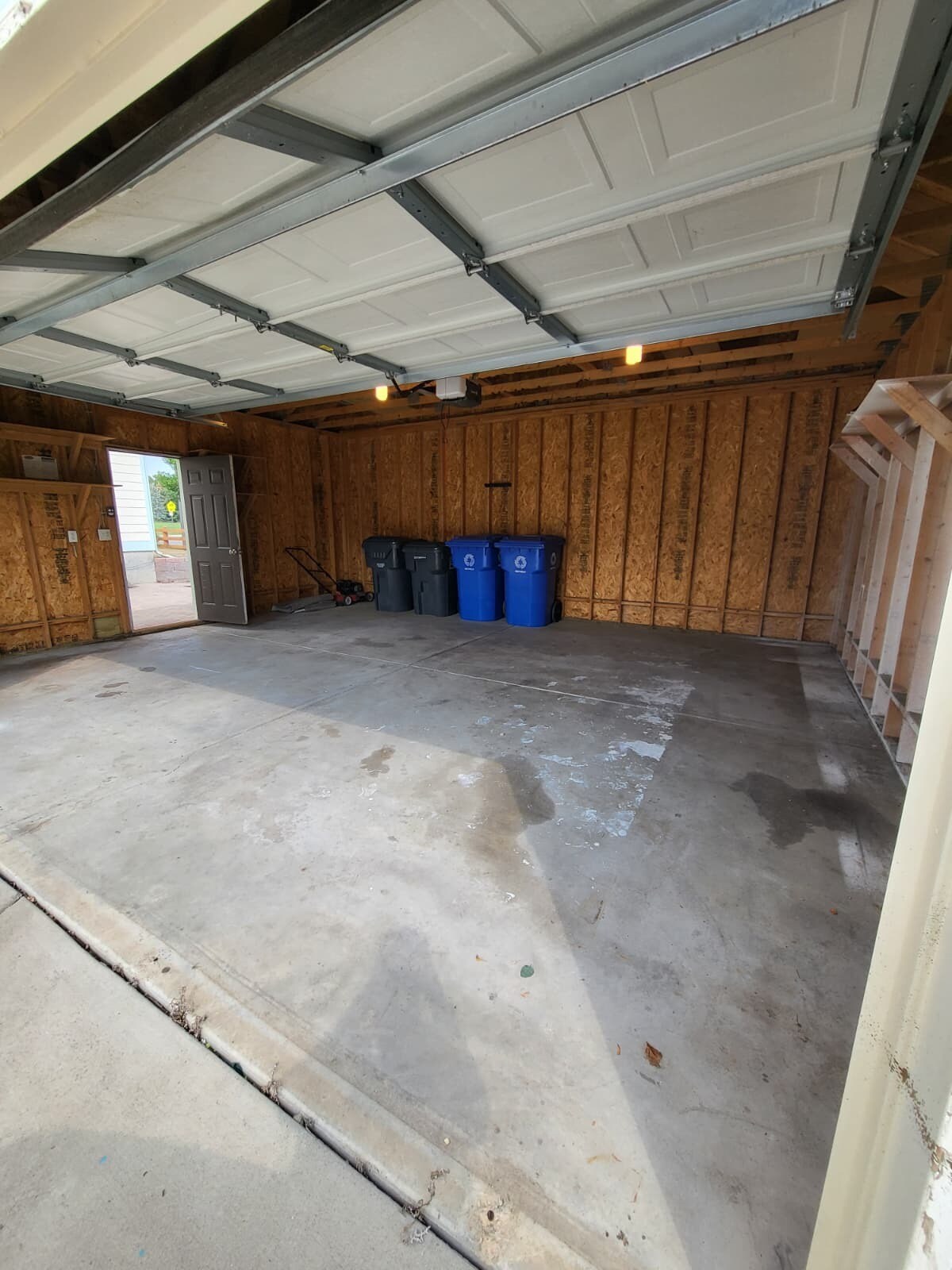 Garage - 2704 Breckenridge PL
