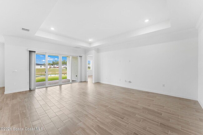 Building Photo - 1464 Island Ave NW