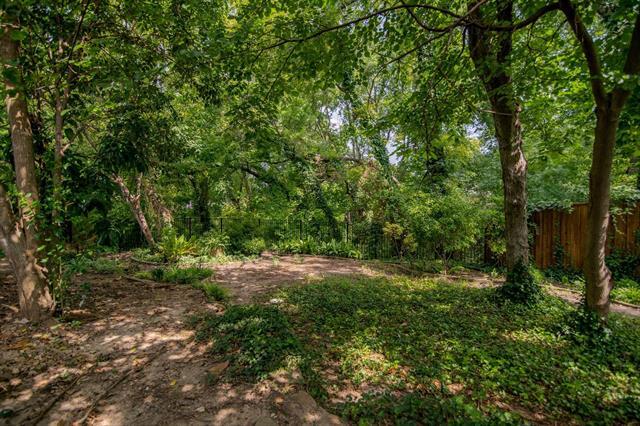 Building Photo - 1500 Idyllwild Dr