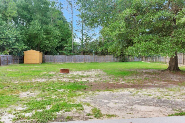 Building Photo - 6081 Dragonfly Way