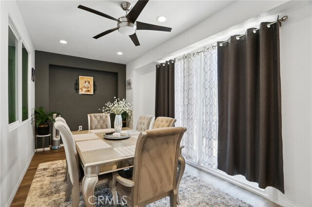 Building Photo - 25220 Golden Maple Dr