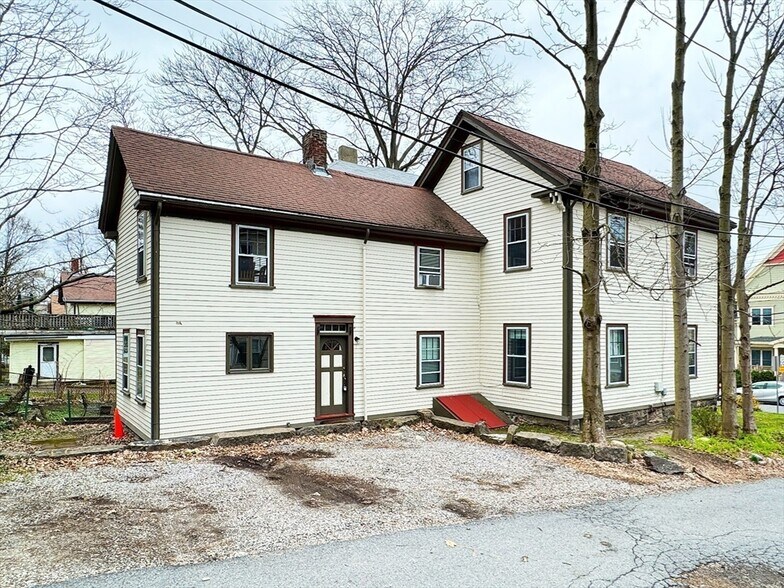 Building Photo - 269 Lamartine St