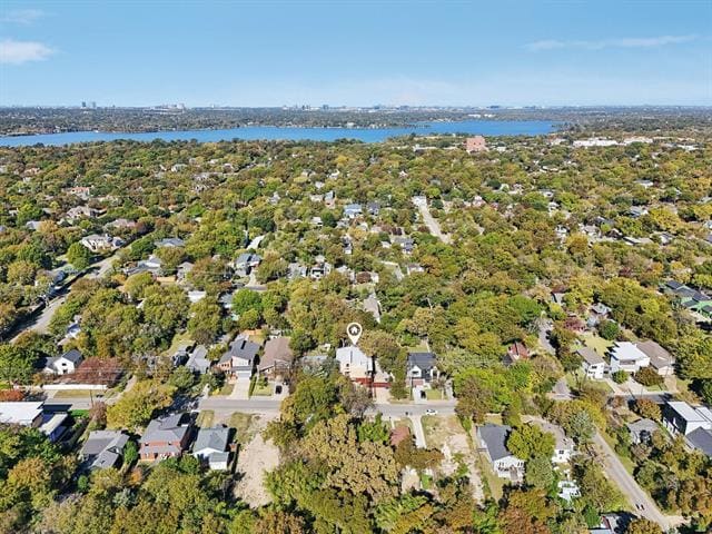 Building Photo - 8635 San Leandro Dr