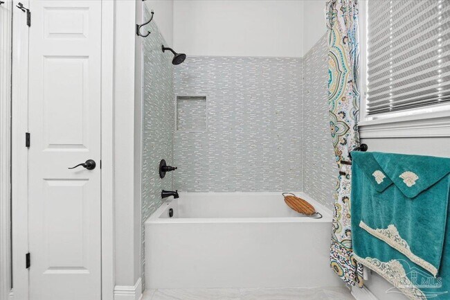 Building Photo - 4283 Lancaster Gate Dr