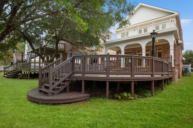 Building Photo - 7516 Pinehurst Ct