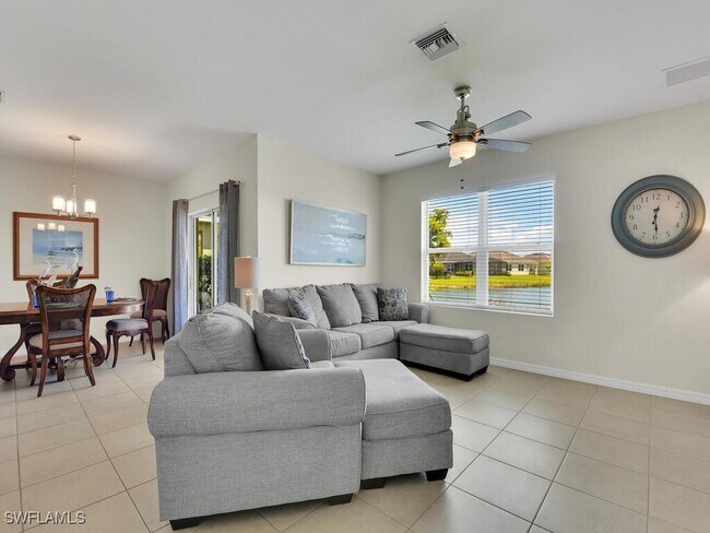 Building Photo - 3446 Acapulco Cir