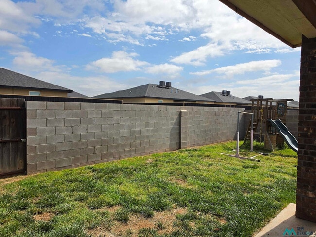 Building Photo - 208 Nonpareil Ln