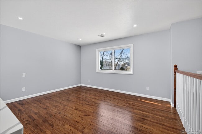 Building Photo - 3103 Falcon Ave