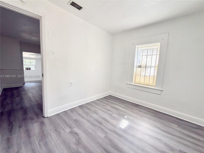 Building Photo - 5720 NW 23rd Ave