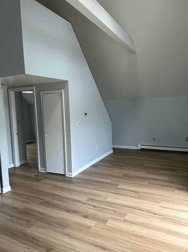 Building Photo - 29 Jackson St