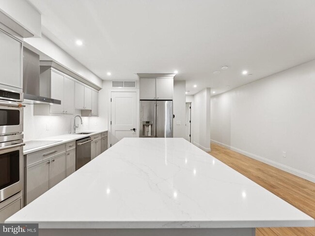 Building Photo - 1508 21st St NW