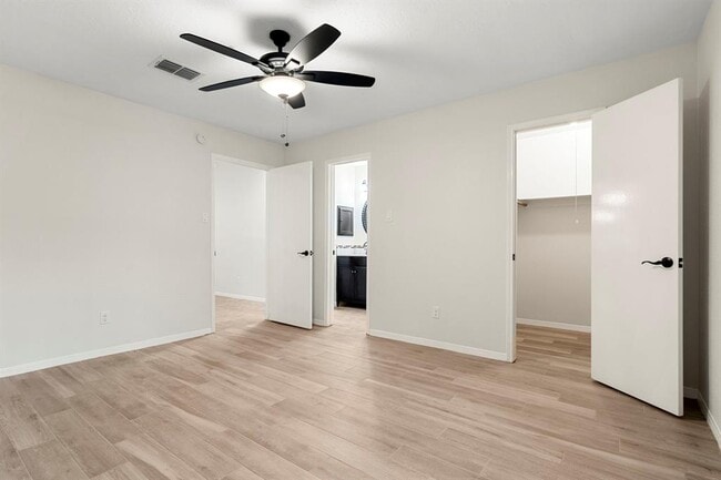 Building Photo - 1709 Whitney Way