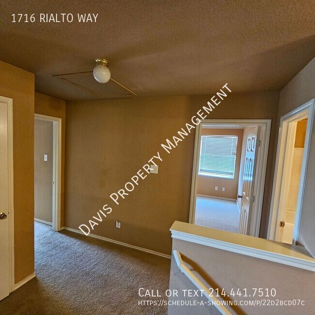 Building Photo - 1716 Rialto Way
