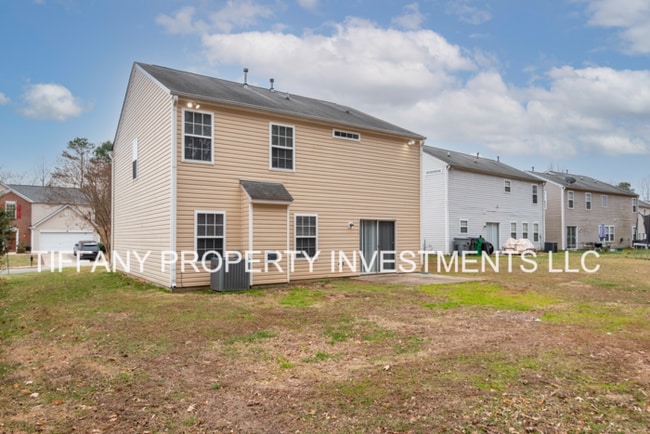 Building Photo - 1435 Highfield Ct