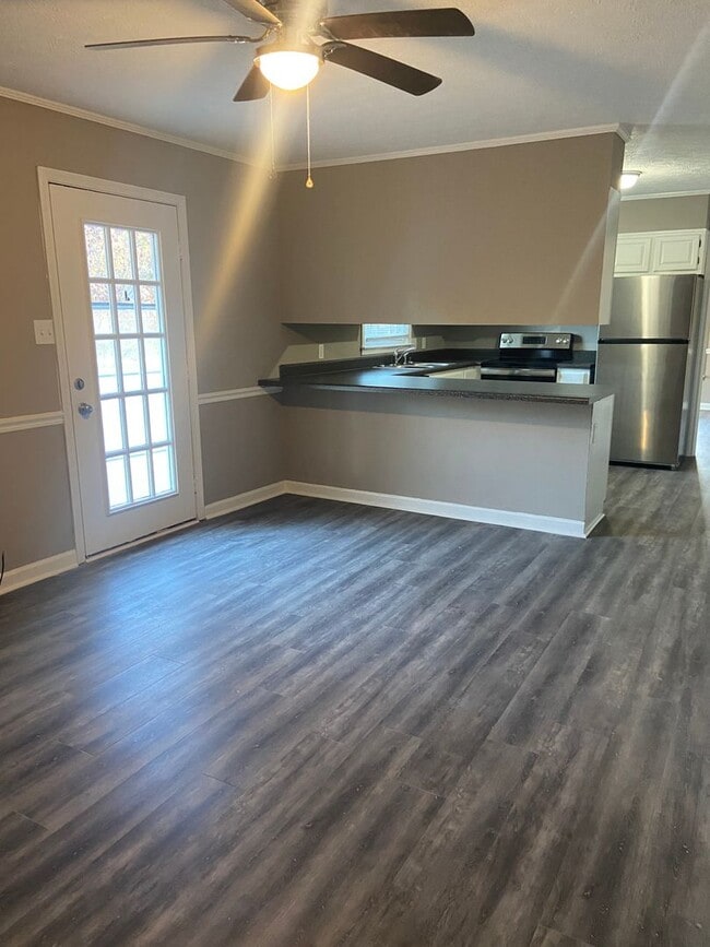 Building Photo - 2119 Grider Pond Rd