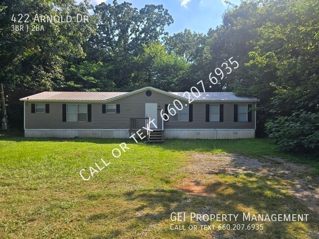 Building Photo - 422 Arnold Dr