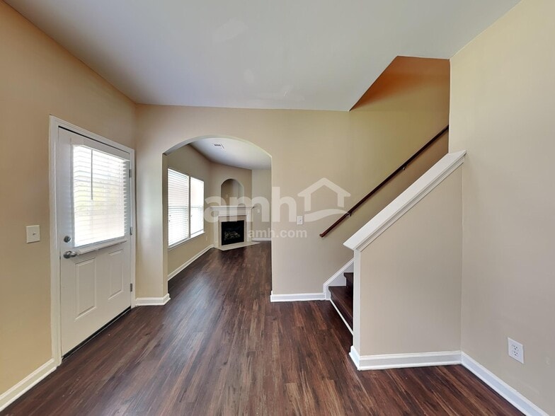 Building Photo - 3066 Clover Rd NW