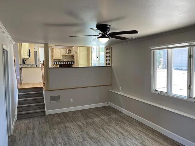 Building Photo - Beautiful 4BD/2BA Home in Prime Loveland L...