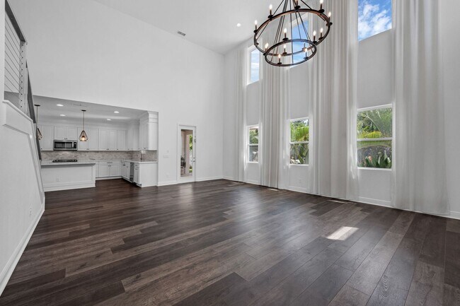 Building Photo - Gorgeous 4 bedroom/3.5 bath estate home fo...