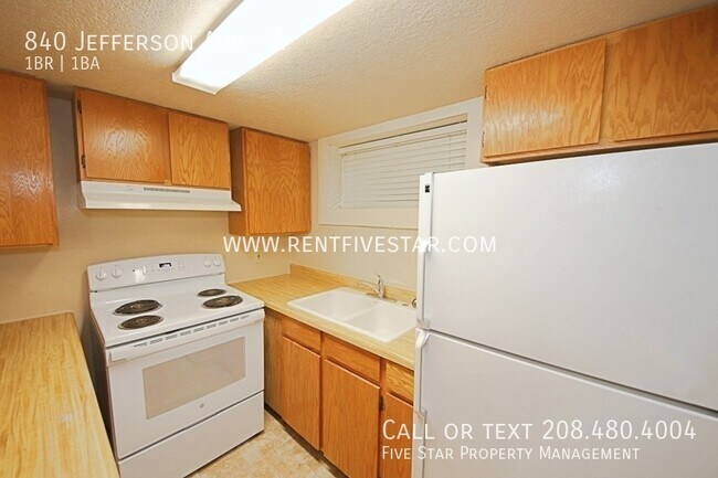 Building Photo - 840 Jefferson Ave
